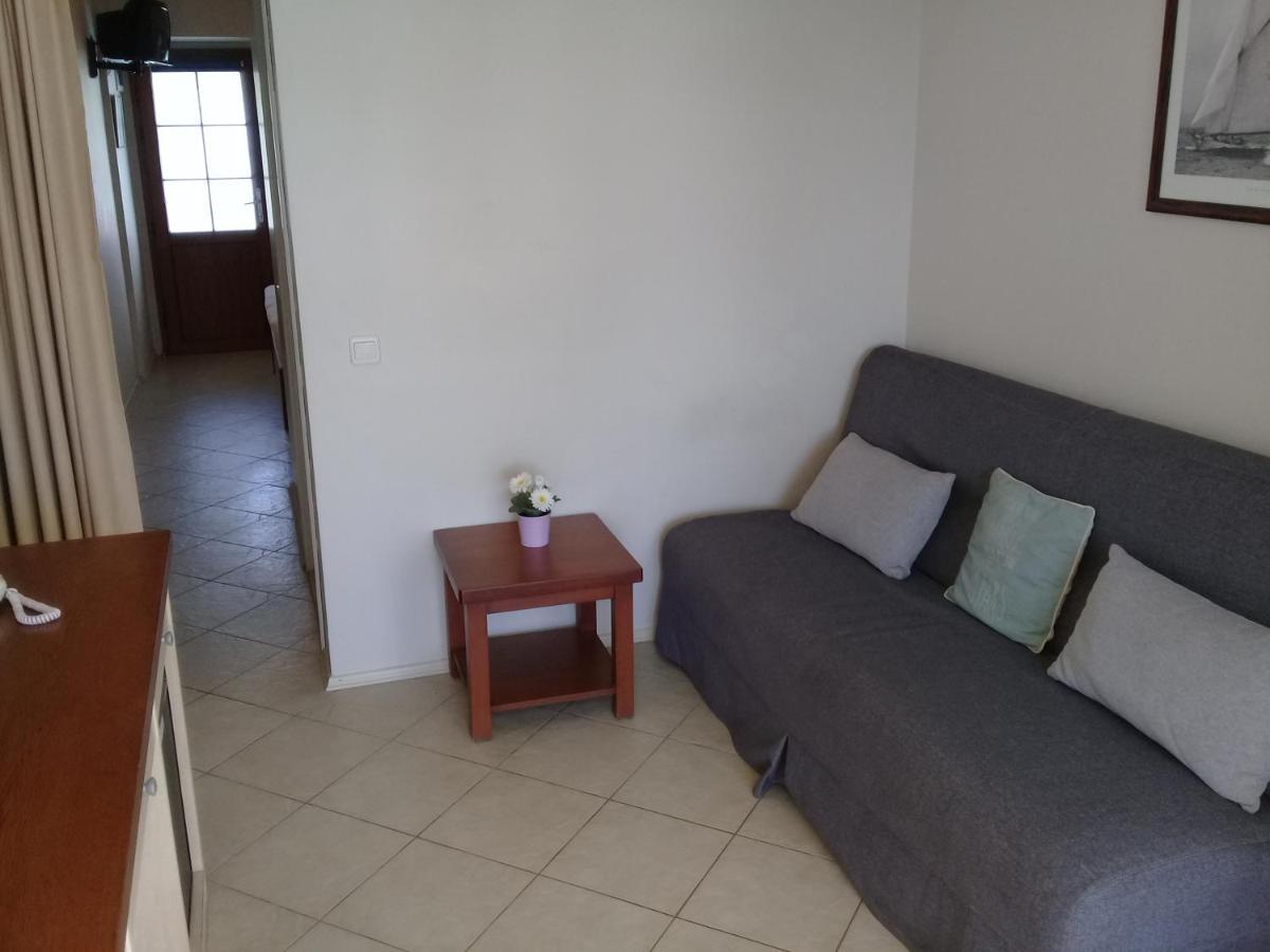 ביטז Uzhan Beach Hotel מראה חיצוני תמונה