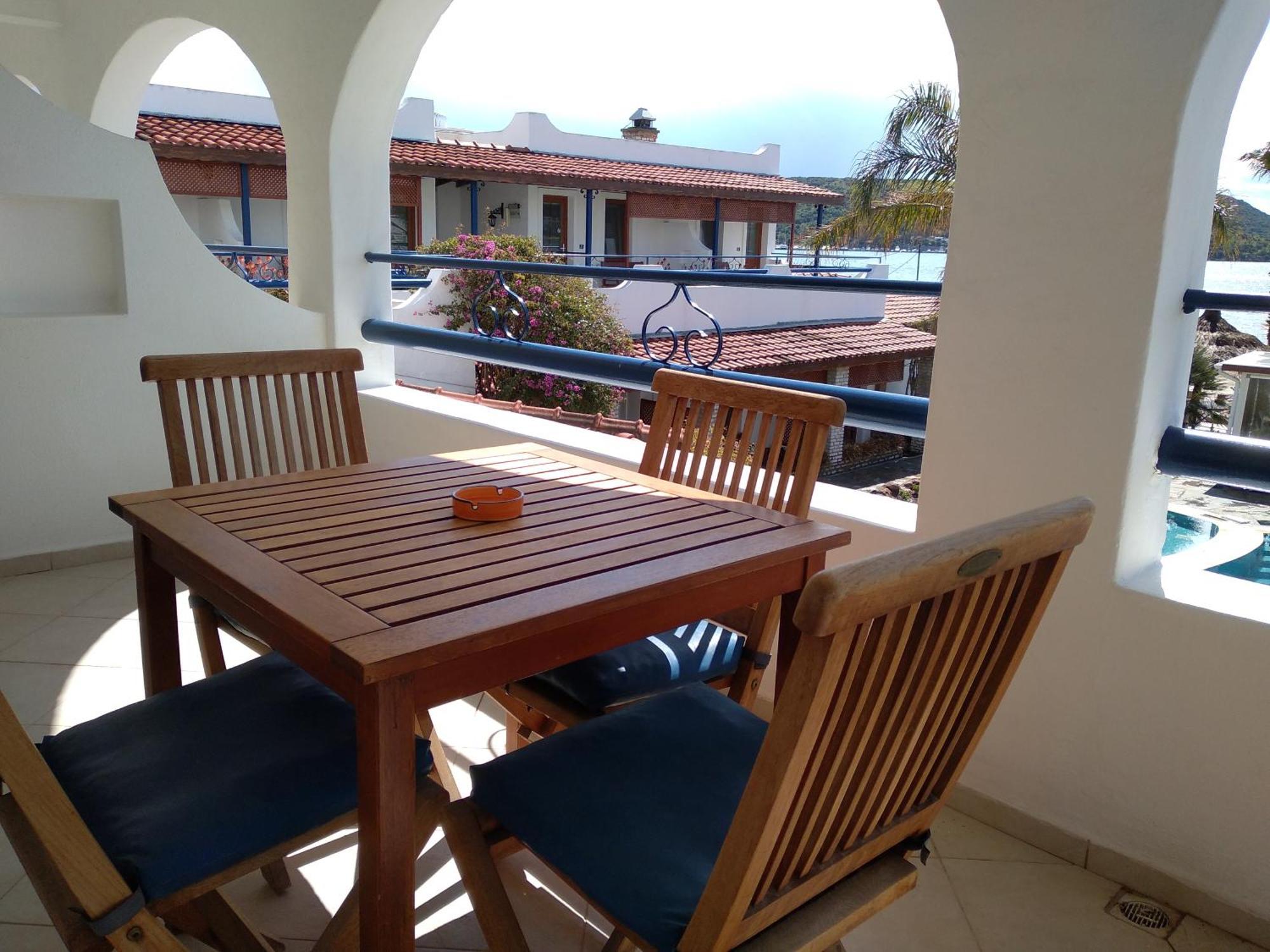 ביטז Uzhan Beach Hotel מראה חיצוני תמונה