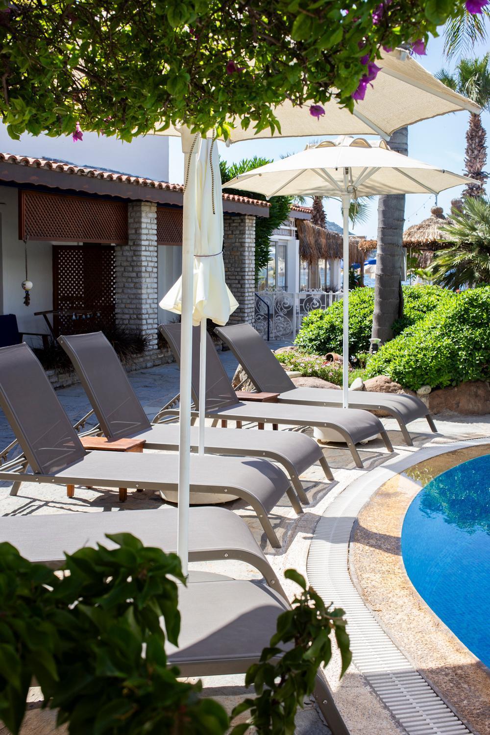 ביטז Uzhan Beach Hotel מראה חיצוני תמונה