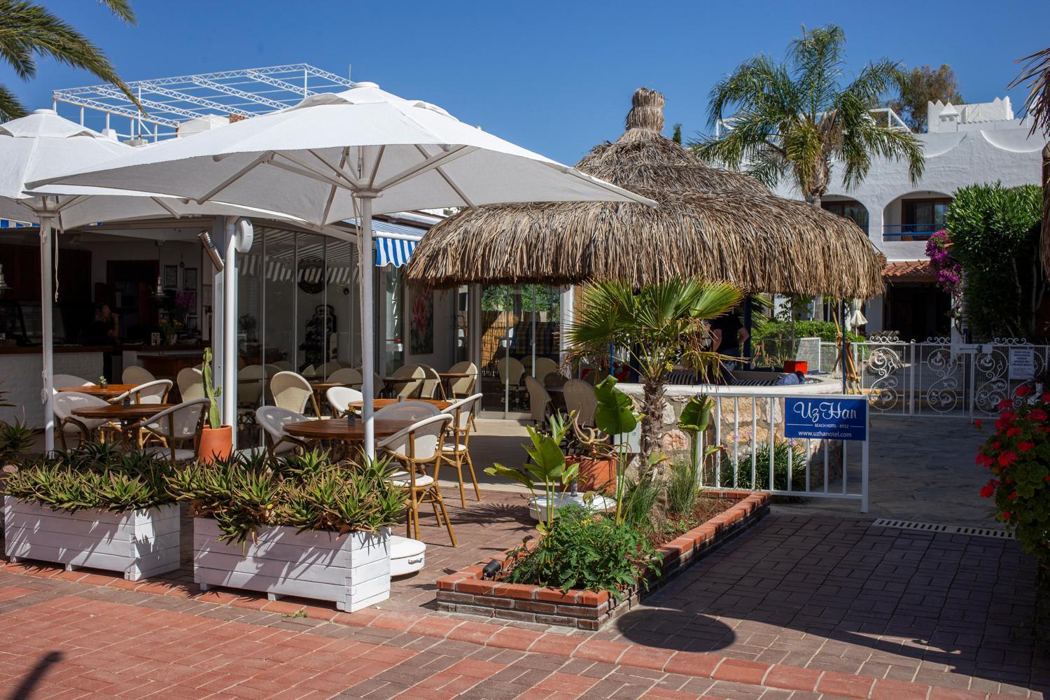 ביטז Uzhan Beach Hotel מראה חיצוני תמונה