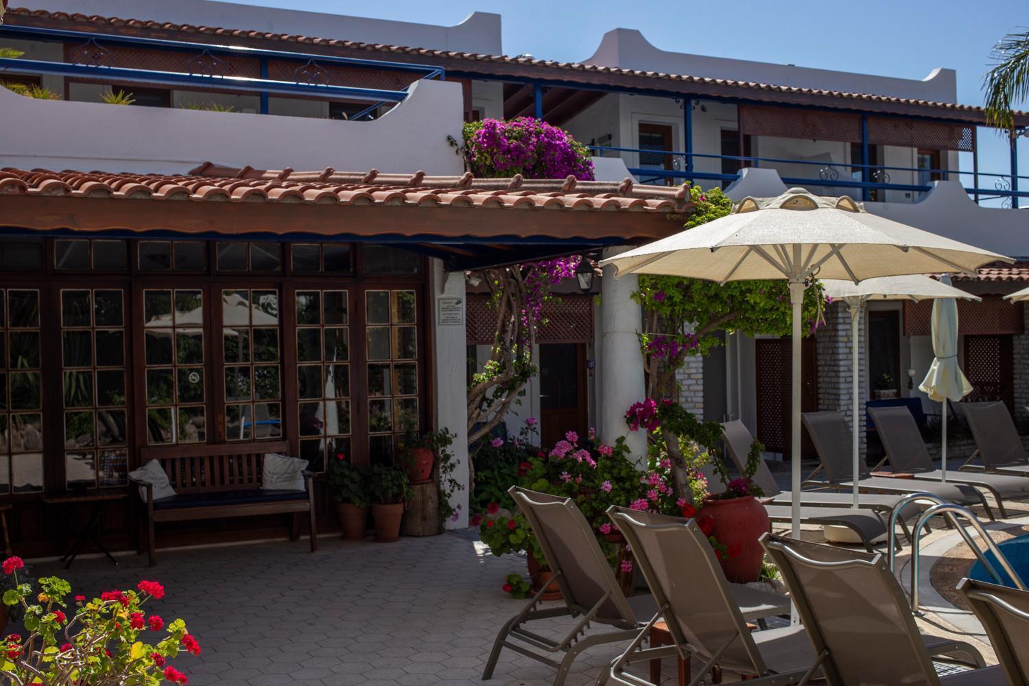 ביטז Uzhan Beach Hotel מראה חיצוני תמונה