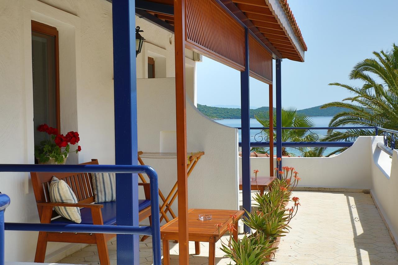 ביטז Uzhan Beach Hotel מראה חיצוני תמונה