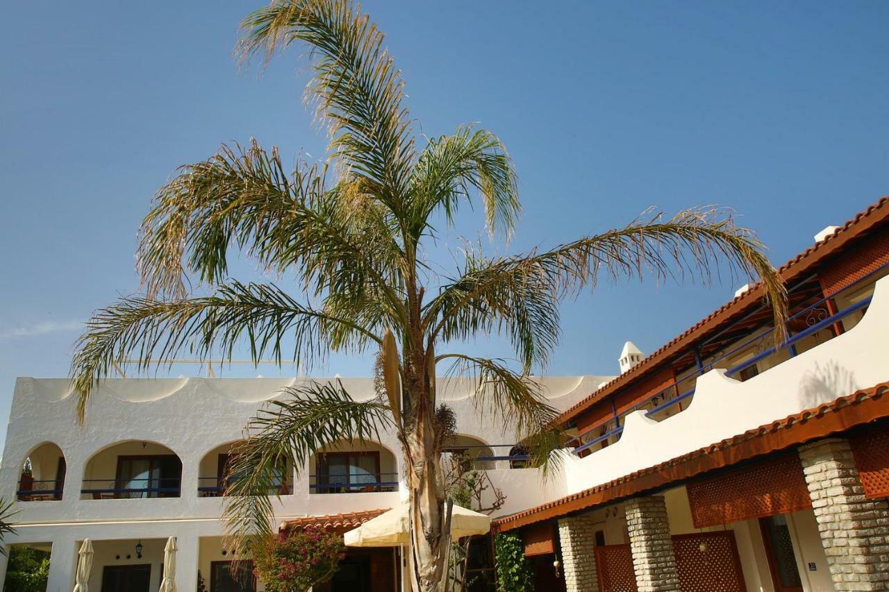 ביטז Uzhan Beach Hotel מראה חיצוני תמונה